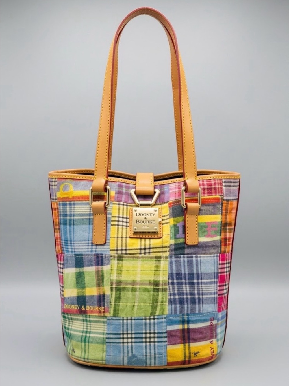 Dooney & Bourke Y2K Plaid Patchwork Picnic Tote Bucket Bag Vintage - EUC